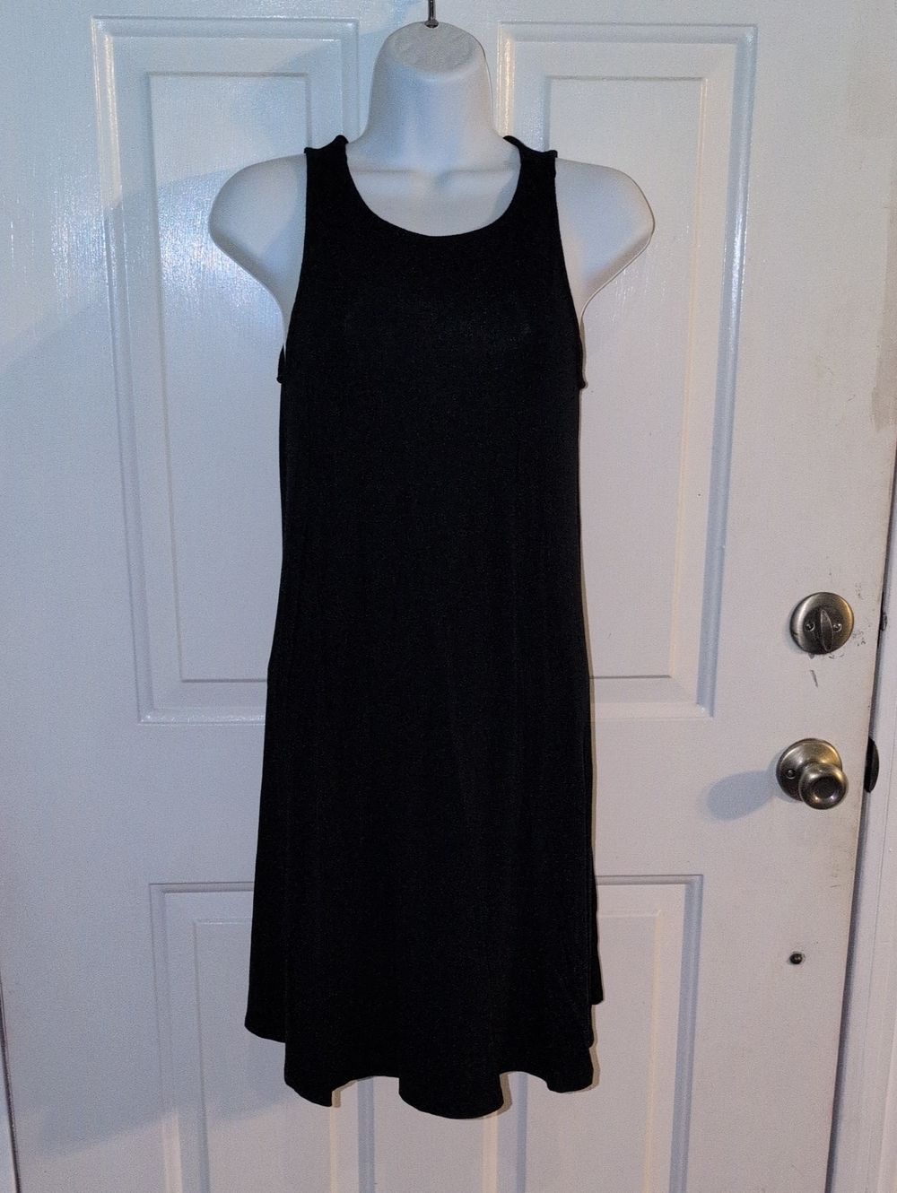 Old Navy Black Sleeveless Swing Dress